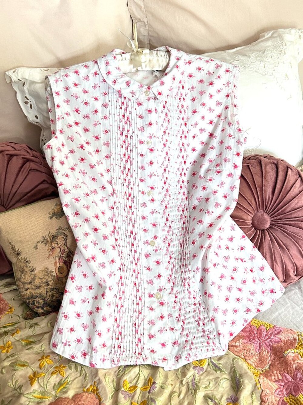 Vintage 60s-70s Ditsy Floral Pintuck Blouse, Retro Romantic Cottagecore Top